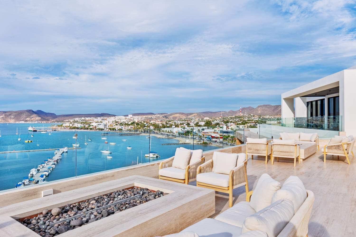 Live Aqua Private Residences La Paz Exterior photo