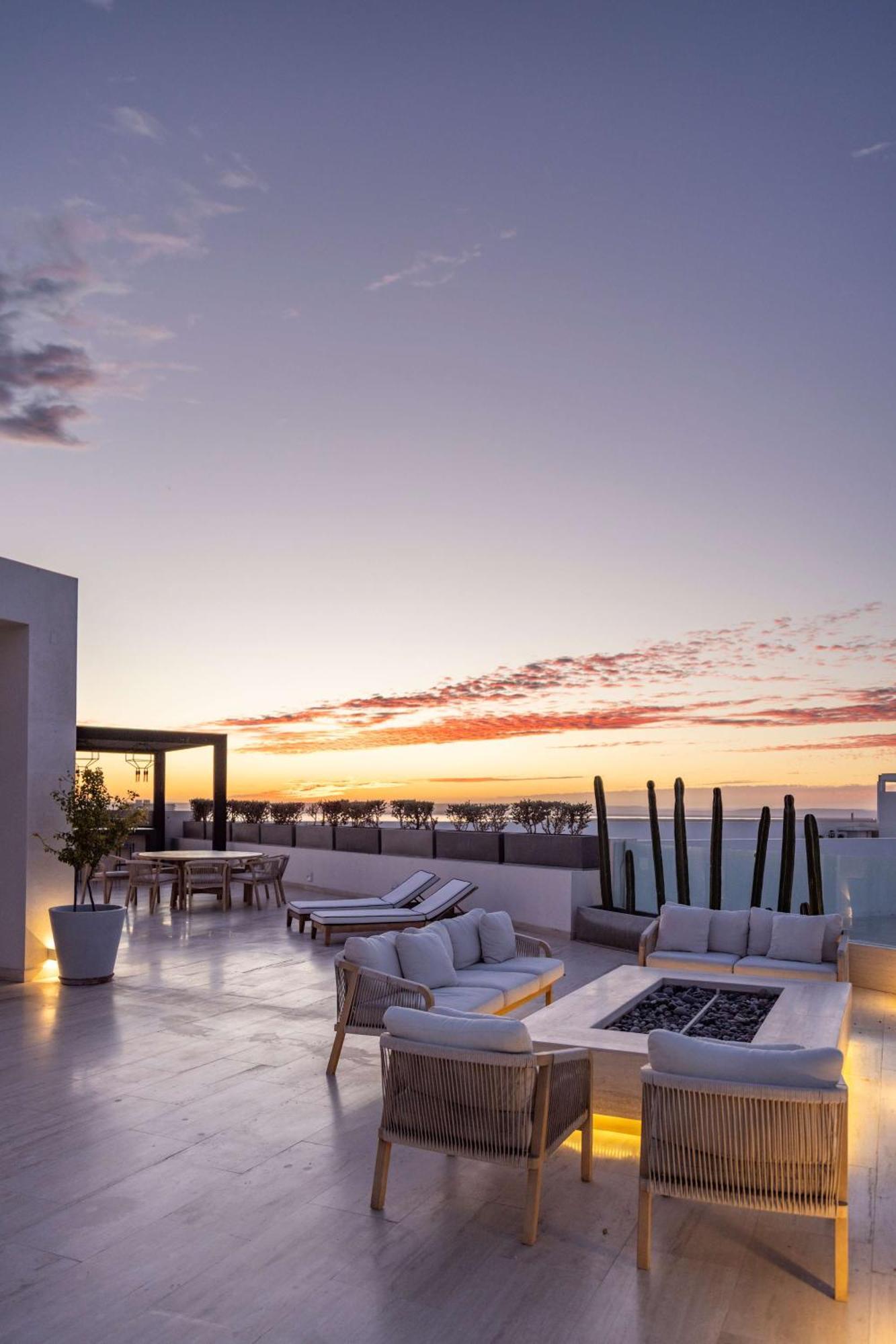 Live Aqua Private Residences La Paz Exterior photo
