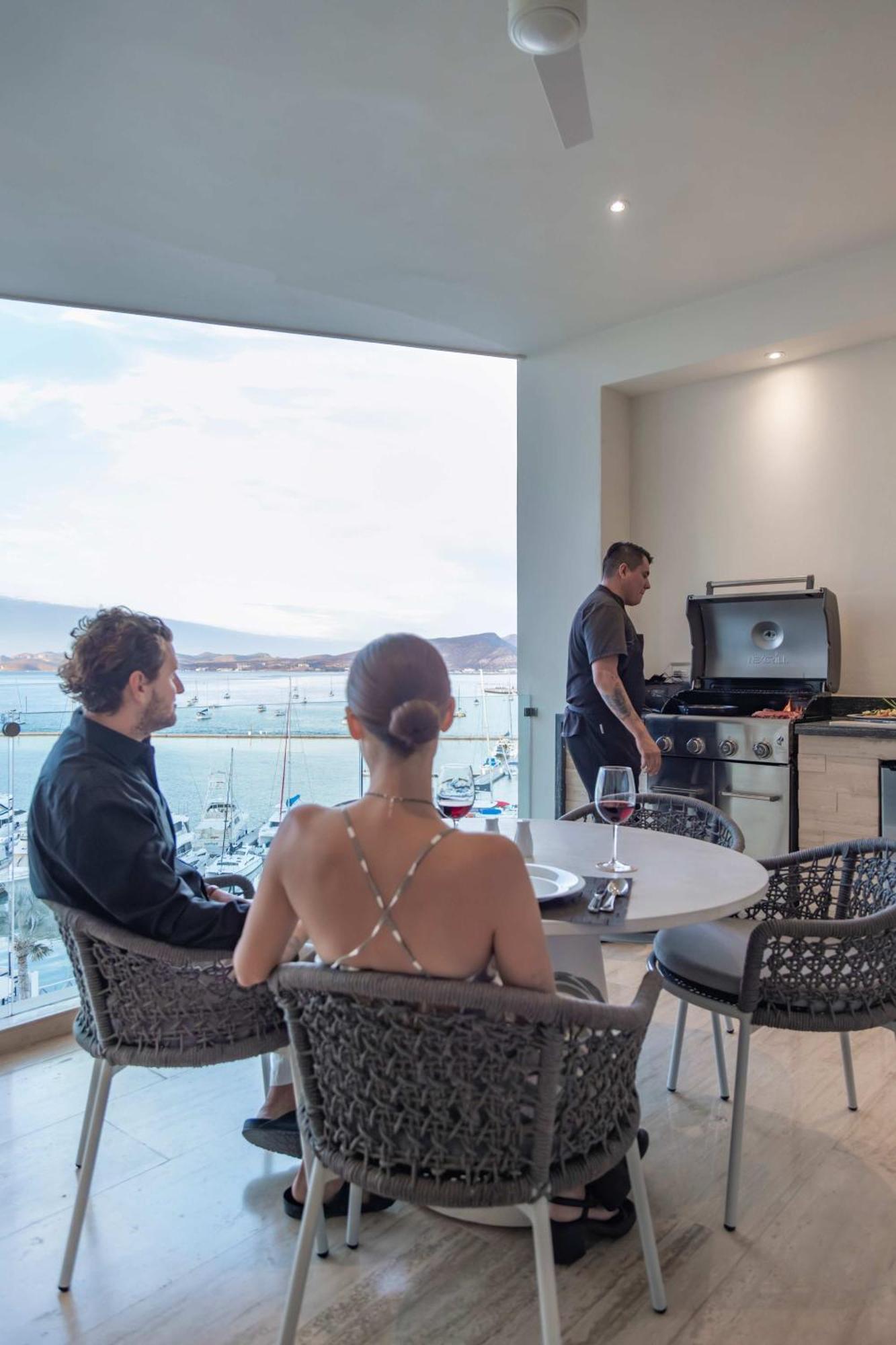 Live Aqua Private Residences La Paz Exterior photo